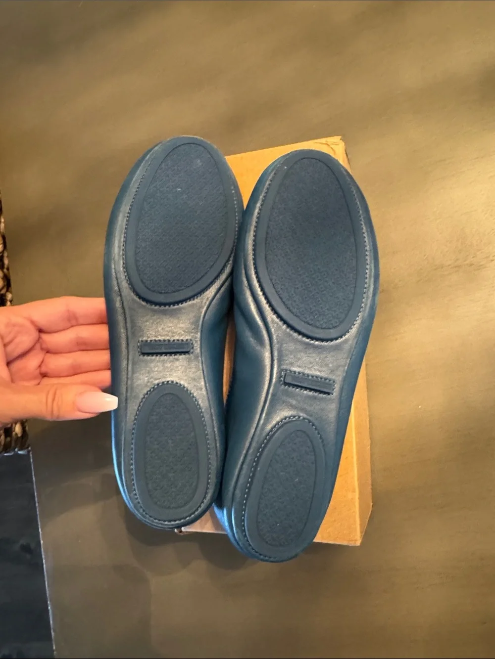 Tory Burch fit smooth navy